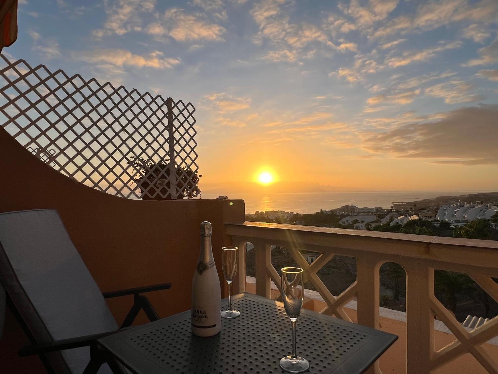 Ocean View Apartment Costa Adeje  Exterior photo